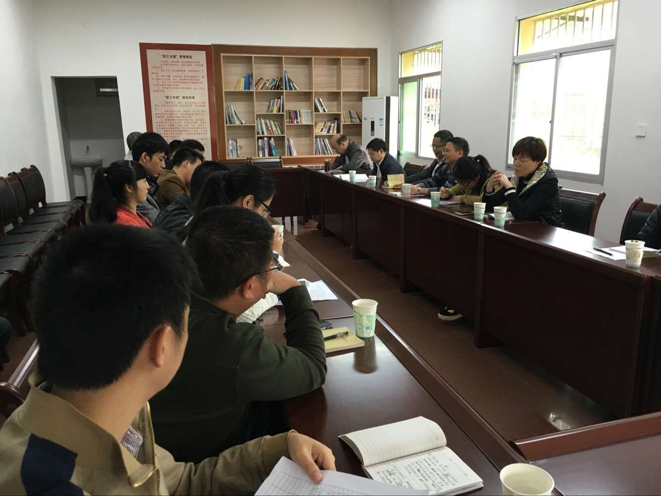 球友会官方网站,球友会股份有限公司召开纪念建局60周年座谈会.jpg